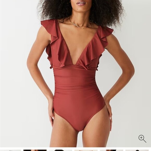 NWT J.Crew Ruched Ruffle One-Piece Swimsuit Magenta Orchid 0 Beach Travel Resort - Picture 2 of 6